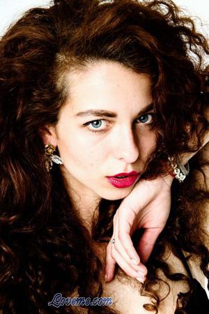 165306 - Elena Age: 31 - Ukraine