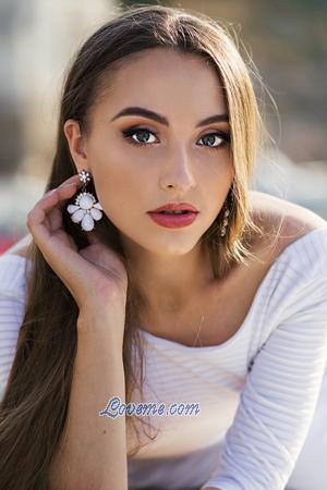 183668 - Anastasiya Age: 31 - Russia