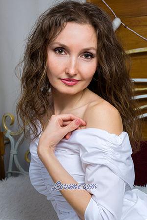 195437 - Anastasia Age: 34 - Ukraine