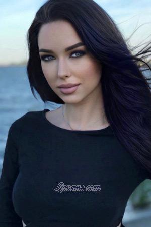 197466 - Alina Age: 27 - Ukraine