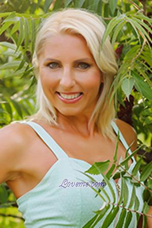 203836 - Oksana Age: 49 - Ukraine