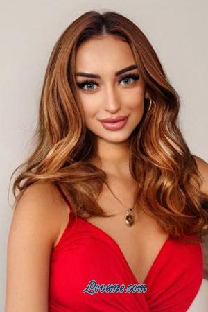 206821 - Alona Age: 27 - Ukraine