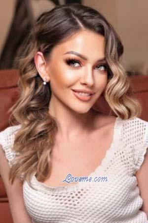 212837 - Julia Age: 38 - Ukraine