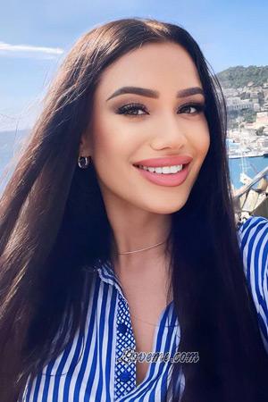 216543 - Karina Age: 28 - Latvia