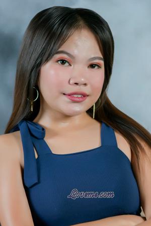 219598 - Grace Age: 21 - Philippines