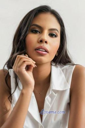 222708 - Natasha Age: 18 - Colombia