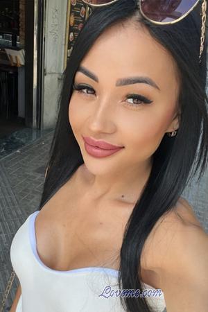 225075 - Alla Age: 34 - Ukraine