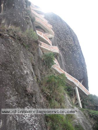 sexy-latin-women-034