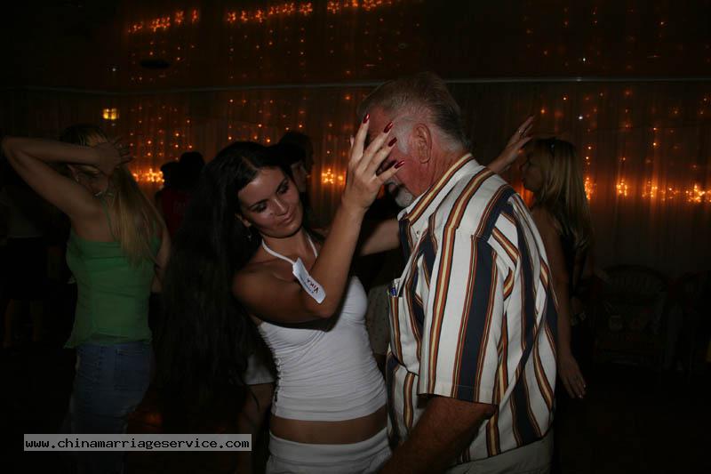 Krivoy-Rog-Women-0189