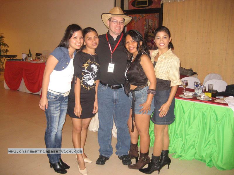 Philippine-Women-903