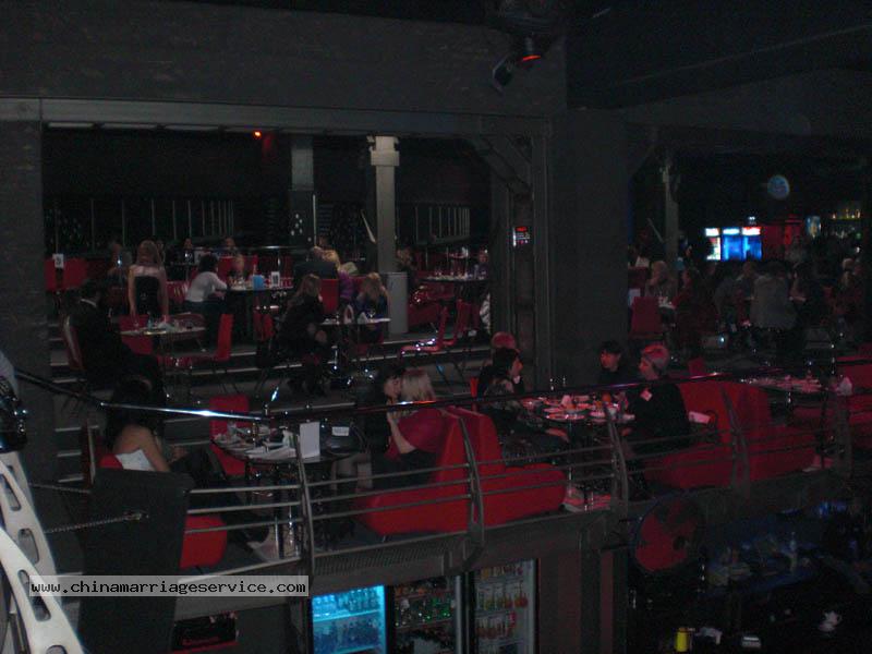 ukraine-women-12-08-005